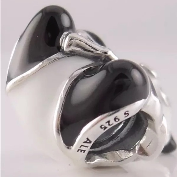 Pandora Sweet Panda Charm - Picture 3 of 6